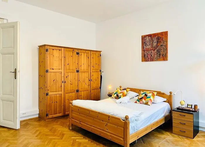 Apartment Joy Unirii 1 *