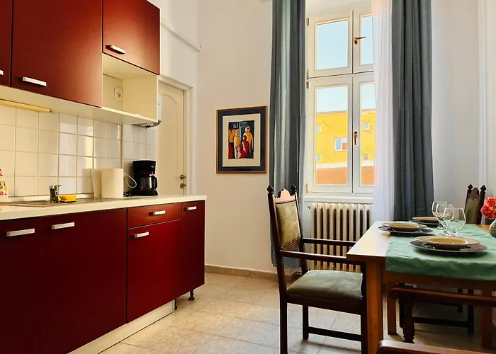 Joy Unirii 1 Apartment