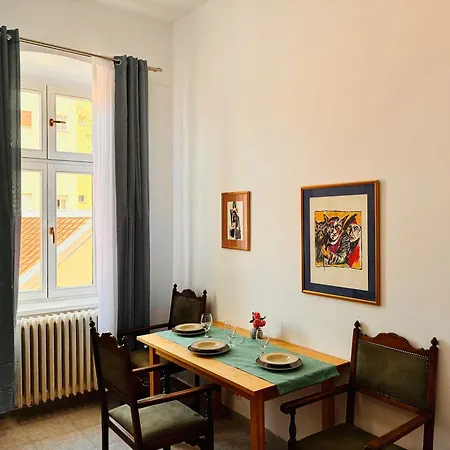 Joy Unirii 1 * טימישוארה